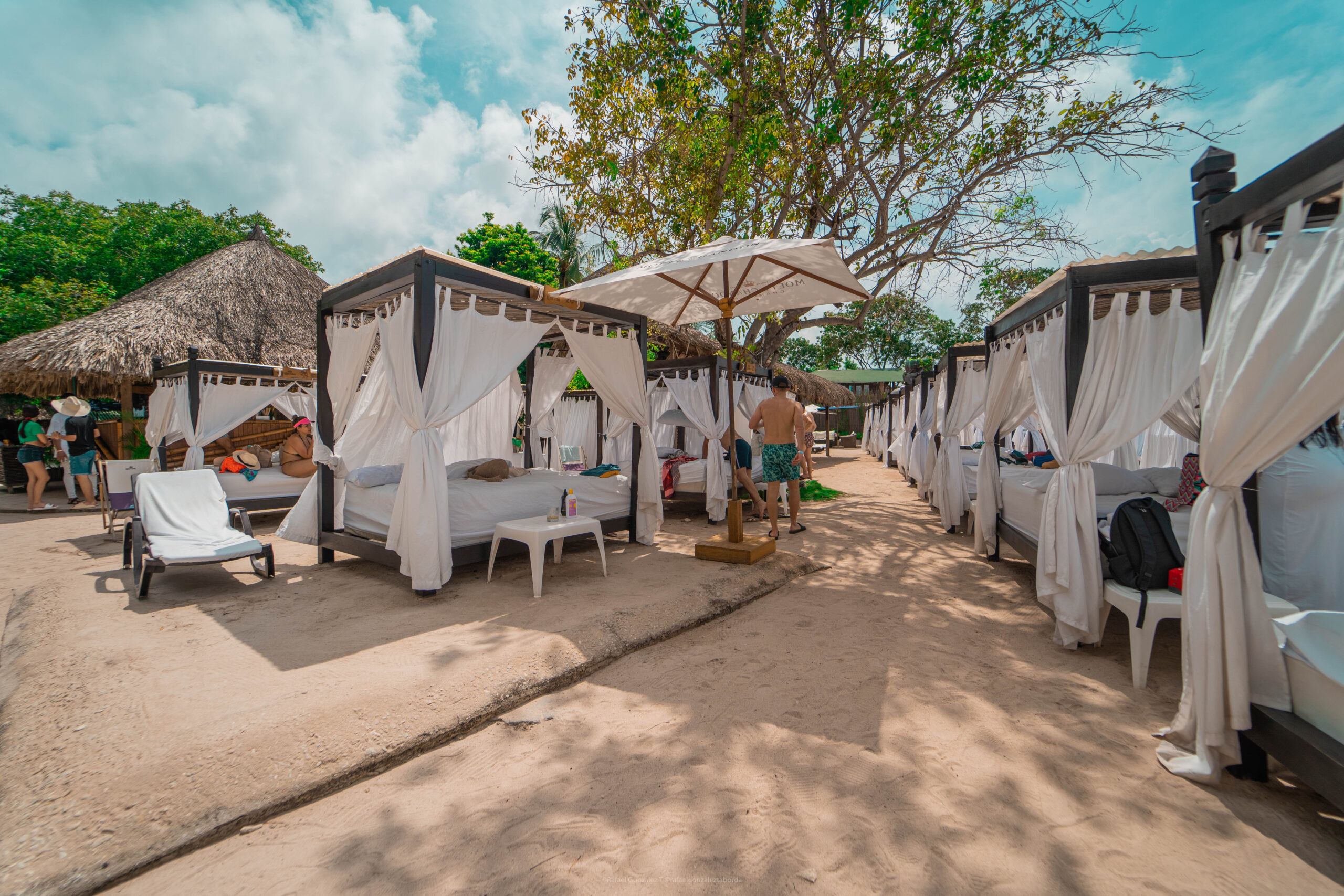 Bora Bora Beach Club - Image 4